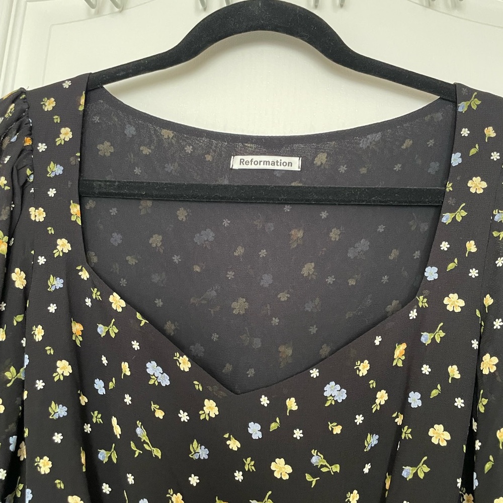 Reformation Valencia Top - Picture 3 of 5